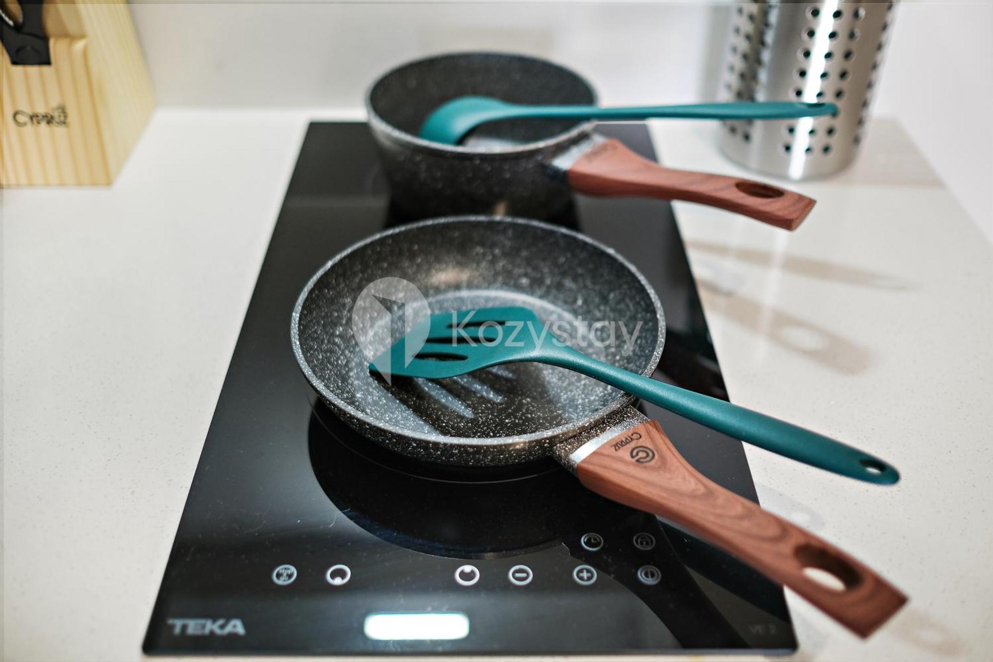 Serora By Kozystay - Kemayoran Apartemen